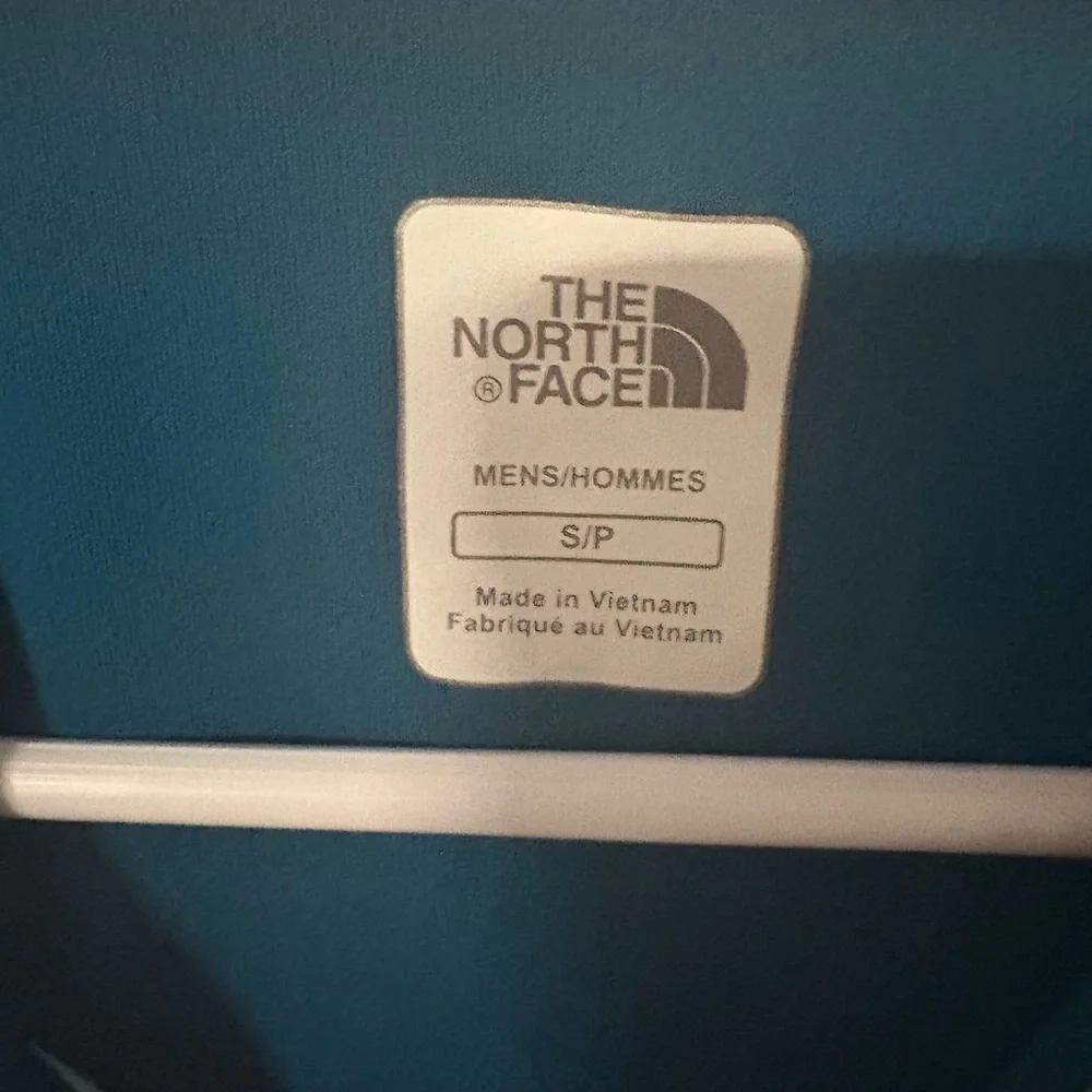 The North Face men shirt